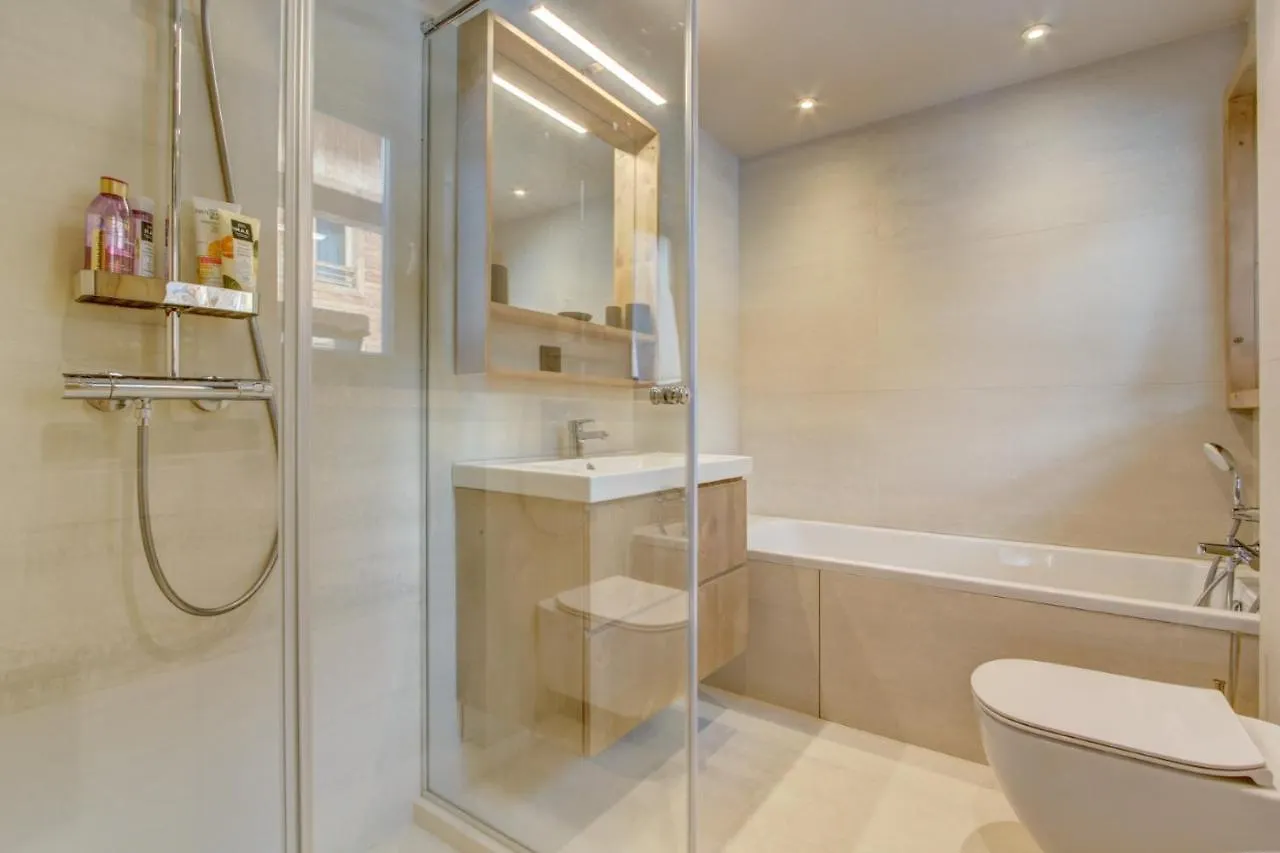 Chalet Nosefosa - Magnifique Chalet Neuf Avec Piscine Interieure, Pour 10 Personnes Villa Morzine